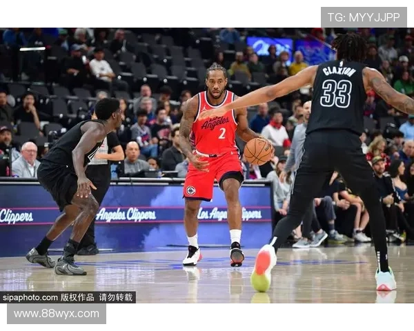 记曝加兰三月复出快船脚趾痊愈